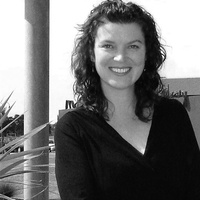 Renée Davies