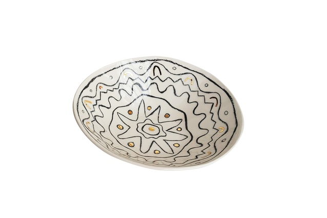 Fiesta Bowl
|
<a
href="http://wundaire.bigcartel.com/product/fiesta-bowl" target="_blank"><u> $140 from Wundaire </u></a>