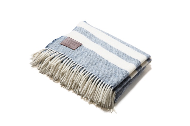 Sandy Bay blanket |
<a
href="
http://www.barkersonline.co.nz/" target="_blank"><u> $159.99 from Barkers </u></a>