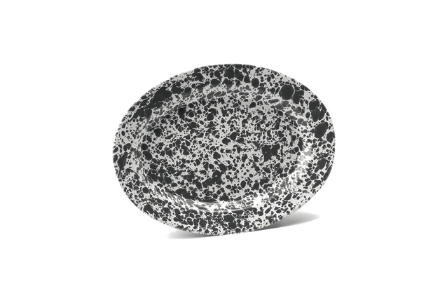 Grey Marbled Enamel Oval Platter | $60 from <a
href="http://www.cravehome.co.nz/" target="_blank"><u>cravehome.co.nz</u></a>