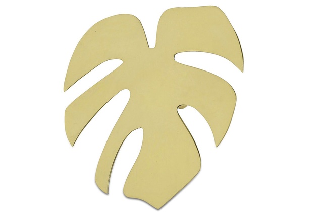 Fingerfilodrendon wall decoration | $64 from <a
href="https://www.boconcept.com/en-us/fingerfilodrendon/104011029591.html" target="_blank"><u>boconcept.com</u></a>.